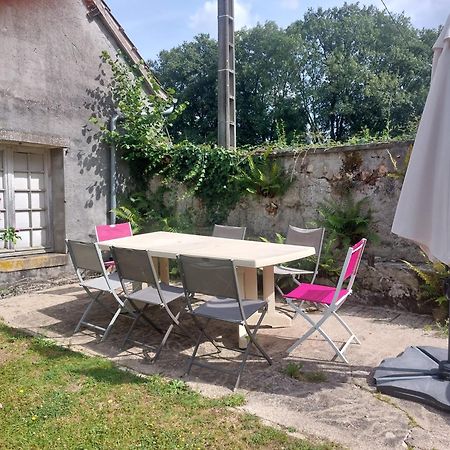 Les Anniquins Villa Ivoy-le-Pré Exteriör bild