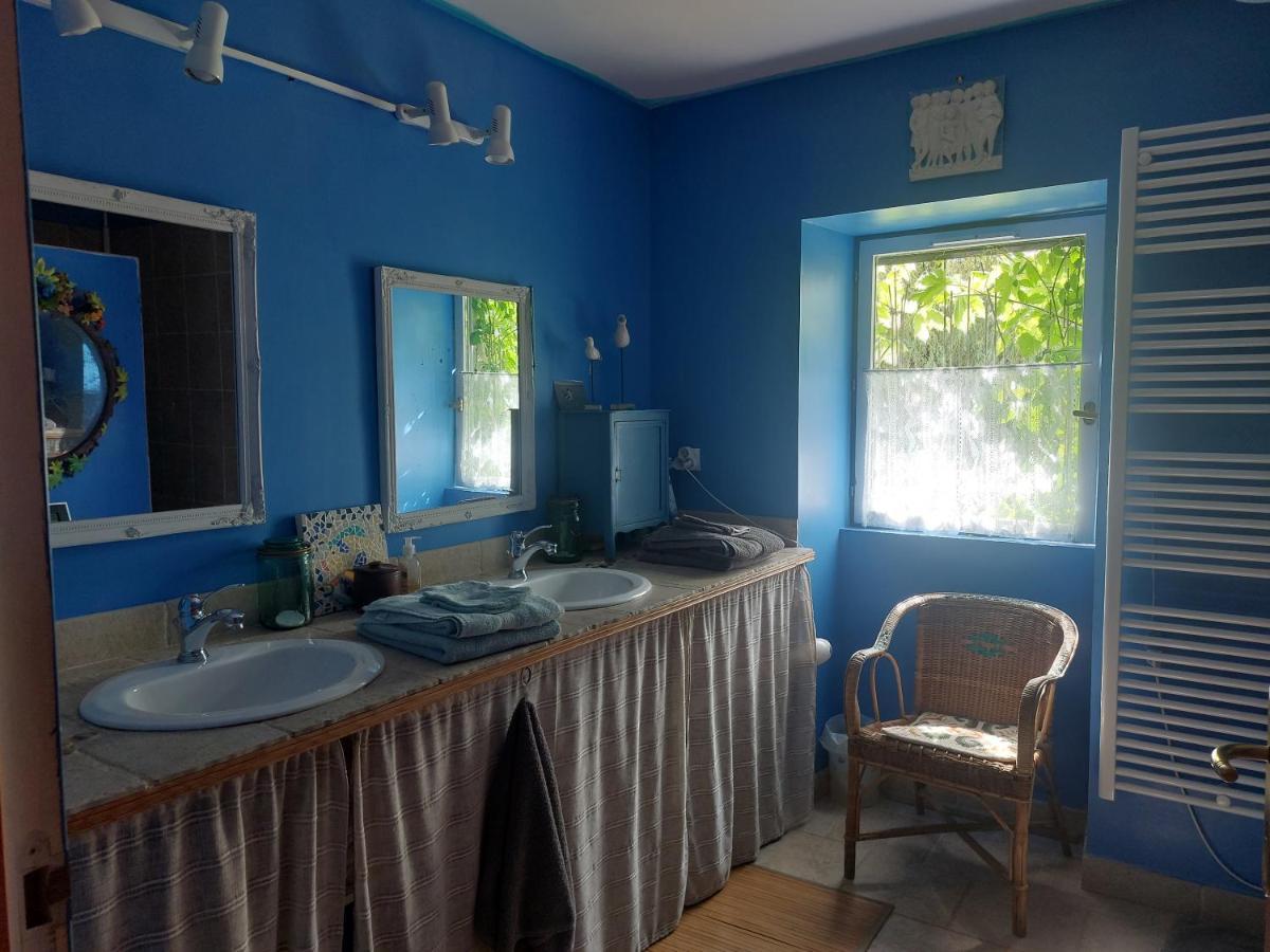 Les Anniquins Villa Ivoy-le-Pré Exteriör bild