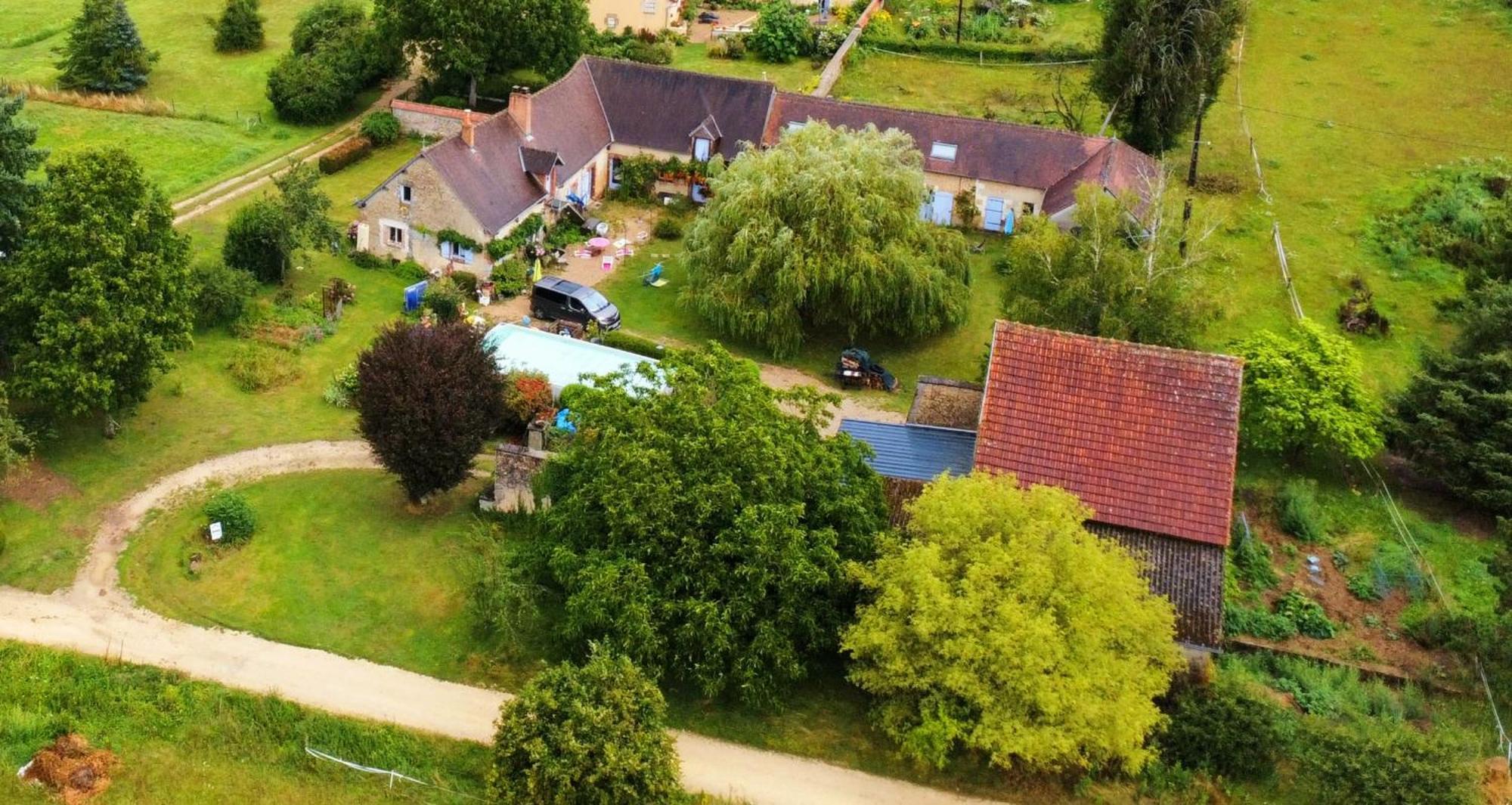 Les Anniquins Villa Ivoy-le-Pré Exteriör bild