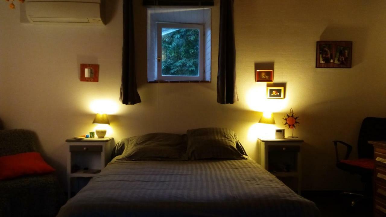 Les Anniquins Villa Ivoy-le-Pré Exteriör bild
